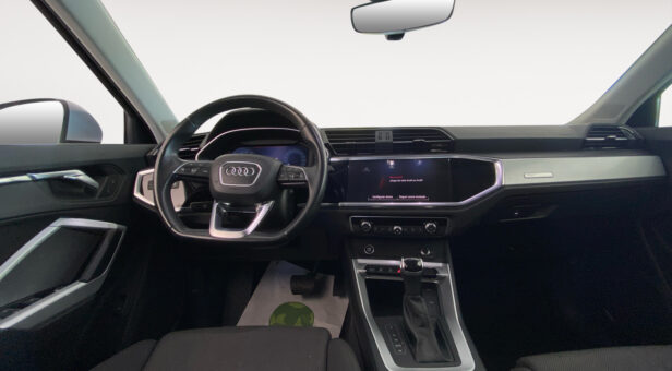 AUDI Q3 SPORTBACK S TRONIC Advanced