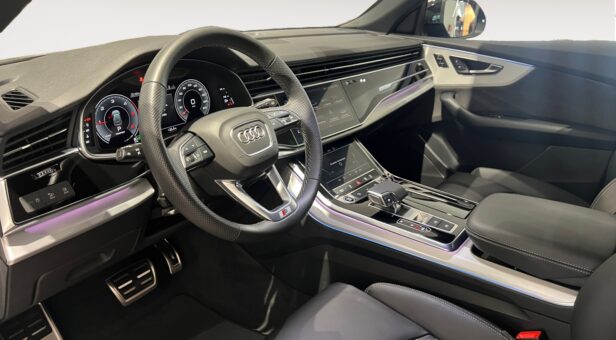 AUDI Q8 TODOTERRENO 3.0 50 TDI BLACK LINE QUATTRO TIPTRONIC 286 5p