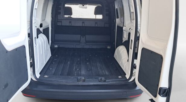 VOLKSWAGEN CADDY FURGON DERIVADO DE TURISM 2.0 TDI 55KW CARGO 75 4p