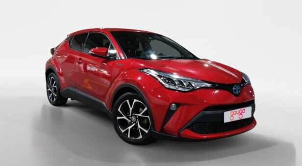 TOYOTA C-HR BERLINA CON PORTON 2.0 VVT I-HYBRID ADVANCE AUTO 184 5p