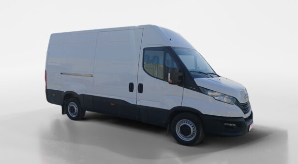 IVECO DAILY FURGON 2.3 TD 35S 16 V 4100/H3 18 M3 156 4p