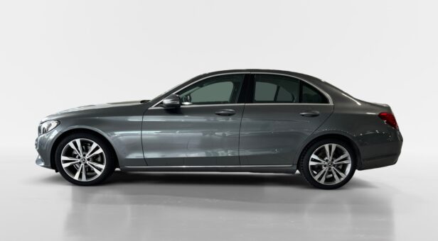 MERCEDES C-CLASS C 220 D