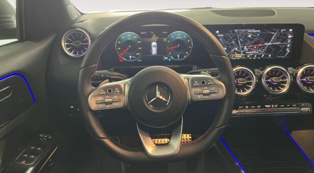 MERCEDES GLA-CLASS GLA 200 AMG Line