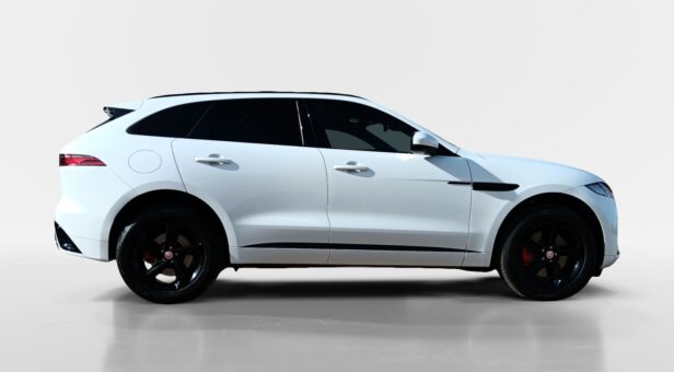 JAGUAR F-PACE TODOTERRENO 3.0D R-DYNAMIC HSE AUTO 4WD 300 5p