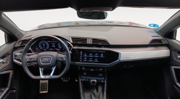 AUDI Q3 TODOTERRENO 1.4 45 TFSI E S TRONIC S LINE 245 5p