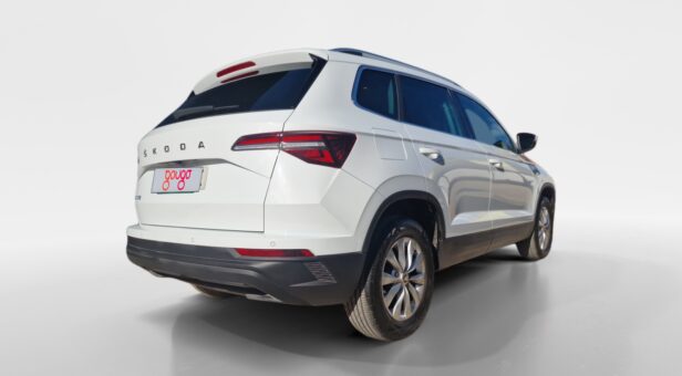 SKODA KAROQ SELECTION 2,0 TDI 85 KW (115 cv) MANUAL 6 VEL.