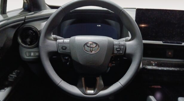 TOYOTA C-HR TODOTERRENO 2.0 PHEV HYBRID ADVANCE CVT 223 5p