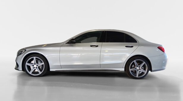 MERCEDES C-CLASS C 220 D BLUETEC AMG Line