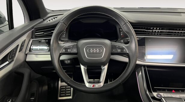 AUDI Q7 TODOTERRENO 3.0 50 TDI Q TIPTRONIC BLACK LINE PLUS 286 5p