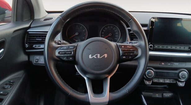 KIA STONIC TODOTERRENO 1.0 T-GDI MHEV IMT 74KW DRIVE 100 5p