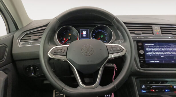 VOLKSWAGEN TIGUAN TODOTERRENO 2.0 TDI 110KW URBAN SPORT DSG 150 5p