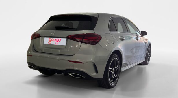 MERCEDES A-CLASS A 250 e COMPACTO