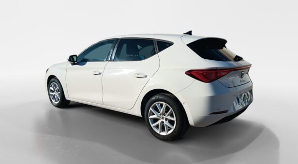 SEAT LEON BERLINA CON PORTON 2.0 TDI 110kw S