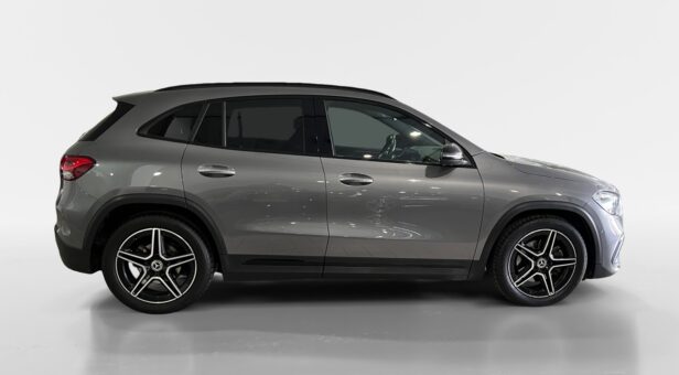 MERCEDES GLA -CLASS GLA 200 d