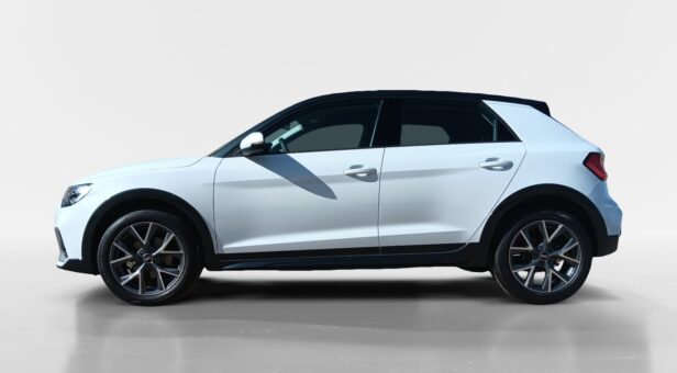 AUDI AUDI A1 AUDI A1 ALLSTREET ADRENALIN 30 TFSI 85(116) KW(cv) 6 VEL.