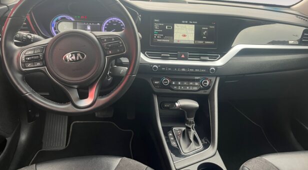 KIA NIRO DRIVE 1.6 GDI HYBRID PHEV 104KW 141CV 5p