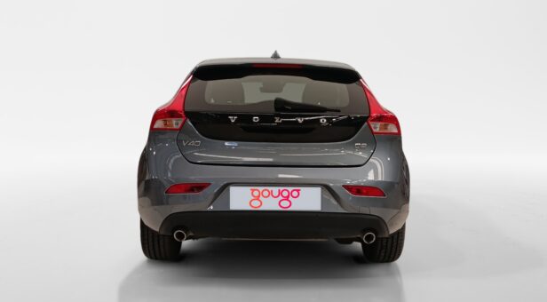 VOLVO V40 BERLINA CON PORTON 2.0 D2 MOMENTUM 120 5p