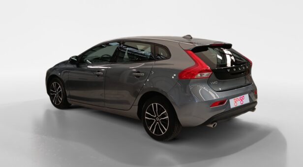 VOLVO V40 BERLINA CON PORTON 2.0 D2 MOMENTUM 120 5p