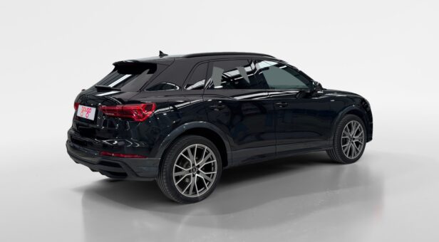 AUDI Q3 TODOTERRENO 2.0 35 TDI BLACK LINE 150 5p AUDI Q3 TODOTERRENO 2.0 35 TDI BLACK LINE 150 5p