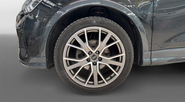 AUDI Q3 TODOTERRENO 2.0 35 TDI BLACK LINE 150 5p AUDI Q3 TODOTERRENO 2.0 35 TDI BLACK LINE 150 5p