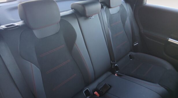 MERCEDES B-CLASS B 180 d