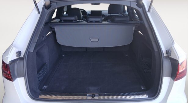 AUDI A4 FAMILIAR 2.0 35 TDI MHEV S TRONIC S LINE AVANT 163 5p AUDI A4 FAMILIAR 2.0 35 TDI MHEV S TRONIC S LINE AVANT 163 5p