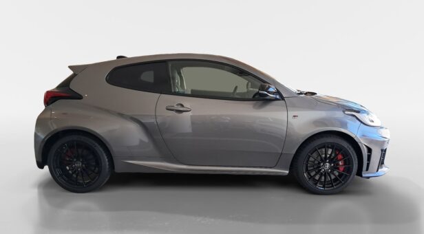 TOYOTA YARIS GR GR Yaris 260 T/M 3p RZ