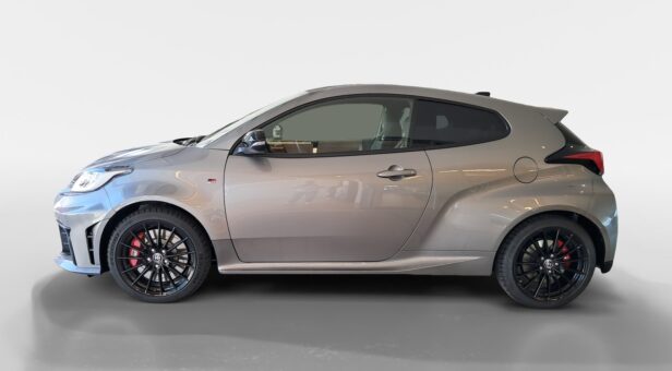 TOYOTA YARIS GR GR Yaris 260 T/M 3p RZ