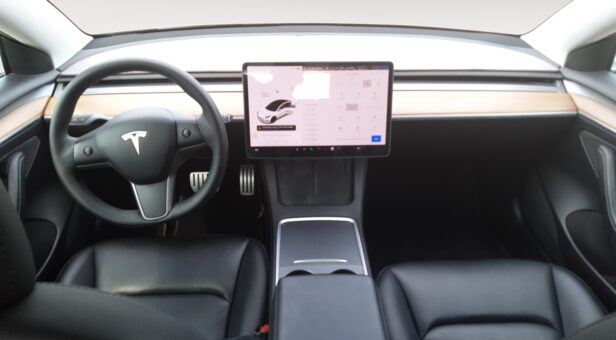 TESLA MODEL 3 SEDAN 75KWH PERFORMANCE 4WD 490 4p