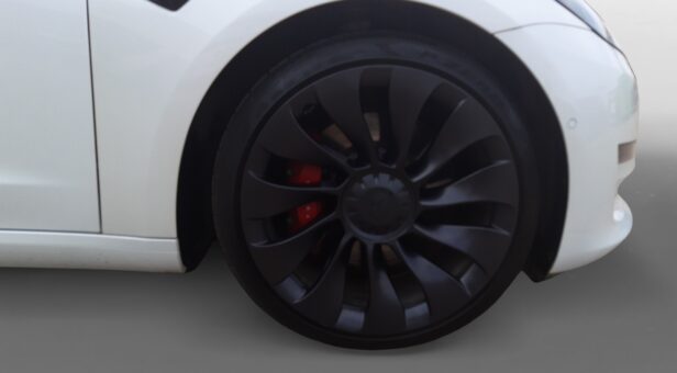 TESLA MODEL 3 SEDAN 75KWH PERFORMANCE 4WD 490 4p