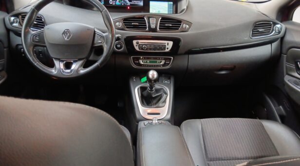 RENAULT SCENIC MONOVOLUMEN COMPACTO 1.6 DCI 130 ENERGY LIMITED ECO2 130 5p