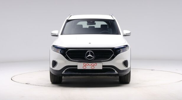 Mercedes EQB 250.