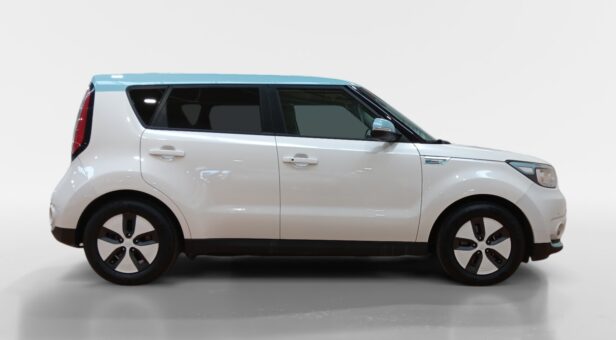 KIA SOUL BERLINA CON PORTON EV (CHADEMO) 110 5p