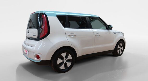 KIA SOUL BERLINA CON PORTON EV (CHADEMO) 110 5p