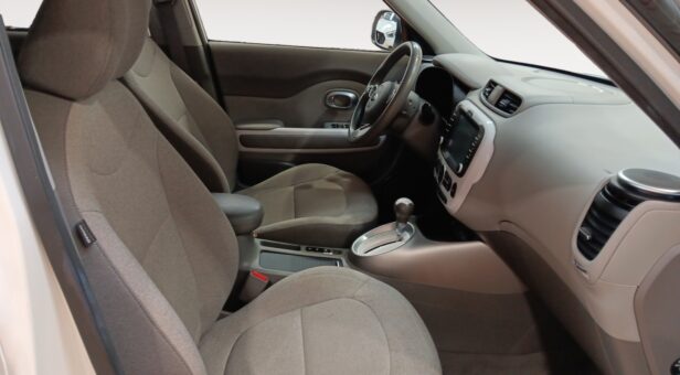 KIA SOUL BERLINA CON PORTON EV (CHADEMO) 110 5p