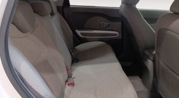 KIA SOUL BERLINA CON PORTON EV (CHADEMO) 110 5p