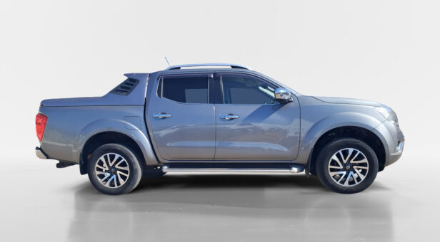 NISSAN NAVARA PICKUP 2.3 DCI 140KW TEKNA DOUBLE CAB 4WD AUTO 190 4P