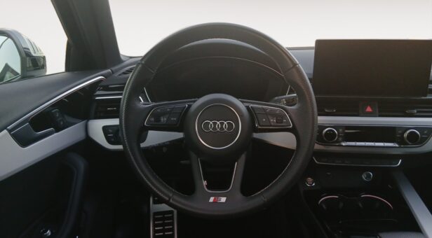 AUDI A4 FAMILIAR 2.0 35 TDI MHEV S TRONIC S LINE AVANT 163 5p AUDI A4 FAMILIAR 2.0 35 TDI MHEV S TRONIC S LINE AVANT 163 5p