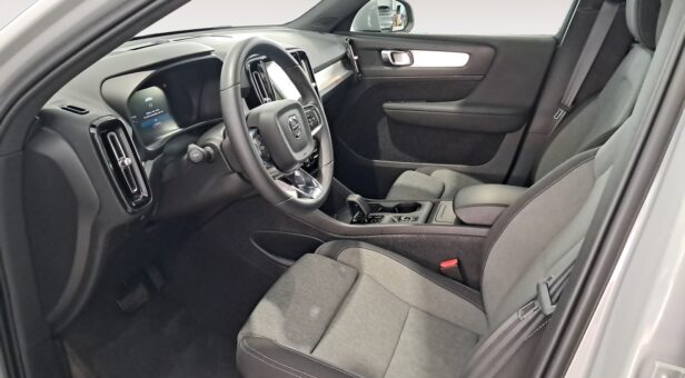 VOLVO XC40 TODOTERRENO 2.0 B3 CORE AUTO 163 5p