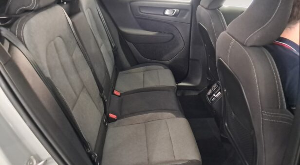 VOLVO XC40 TODOTERRENO 2.0 B3 CORE AUTO 163 5p