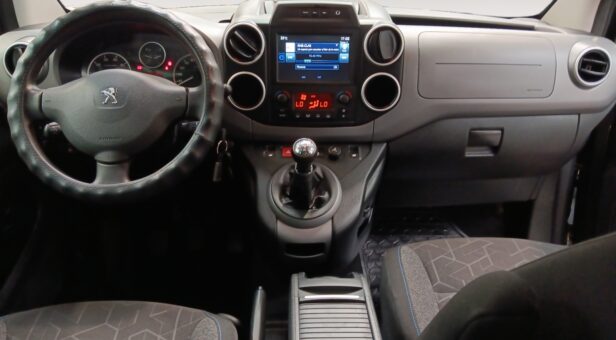PEUGEOT PARTNER MONOVOLUMEN COMPACTO 1.6 BLUEHDI 100 STYLE 100 5p