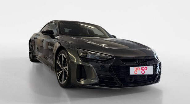 AUDI E-TRON GT SEDAN BEV 93KWH QUATTRO 476 4p