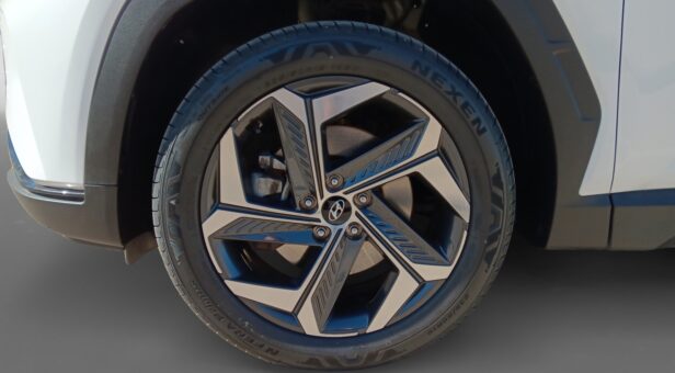 HYUNDAI TUCSON TODOTERRENO 1.6 TGDI PHEV 195KW STYLE AUTO 4WD 265 5P
