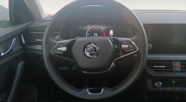 SKODA SCALA Ambition 1,0 TSI 70 kW (95 CV) Manual 5 vel.