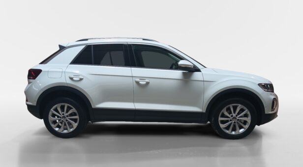 VOLKSWAGEN TROC «MáS» DARK 2.0 TDI 85 KW (115 cv) 6 VEL.