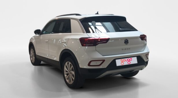 VOLKSWAGEN TROC «MáS» DARK 2.0 TDI 85 KW (115 cv) 6 VEL.