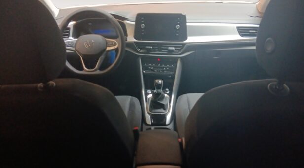 VOLKSWAGEN TROC «MáS» DARK 2.0 TDI 85 KW (115 cv) 6 VEL.