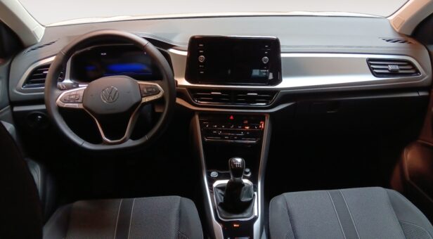 VOLKSWAGEN TROC «MáS» 2.0 TDI 85 KW (115 cv) 6 VEL.