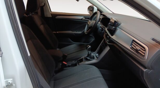 VOLKSWAGEN TROC «MáS» 2.0 TDI 85 KW (115 cv) 6 VEL.