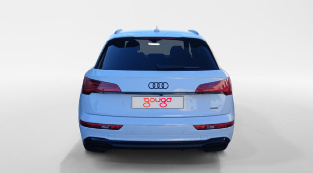 AUDI Q5 TODOTERRENO 2.0 40 TDI S TRONIC QUATTRO BLACK LINE 204 5p AUDI Q5 TODOTERRENO 2.0 40 TDI S TRONIC QUATTRO BLACK LINE 204 5p